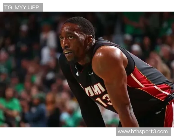 阿德巴约三分表现起伏17分8板展现出色防守能力